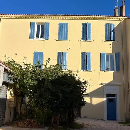 Cozy Centre Apartamento Hyères